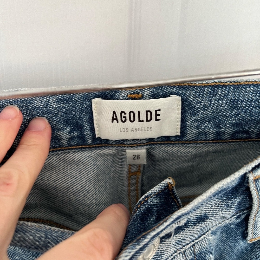 Agolde Riley crop jeans in size 28 "Blue" wash - Picture 2 of 5